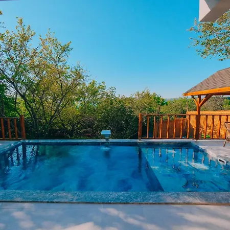 Villa Duru Tas Ev